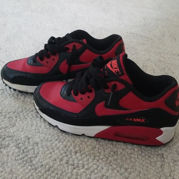 nike air max boys size 4